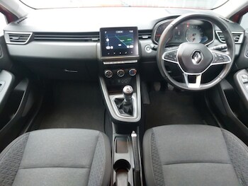 Used Renault Clio 2020 for sale - 77518113: Photo