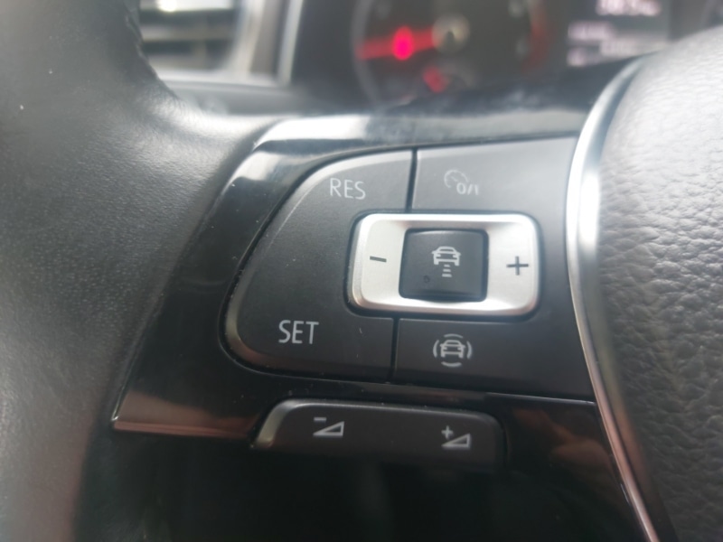 Used Volkswagen T-Roc 2019 for sale - 77596595: Photo 17