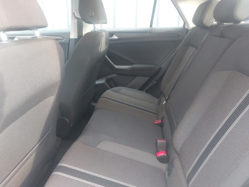 Used Volkswagen T-Roc 2019 for sale - 77596595: Photo 6