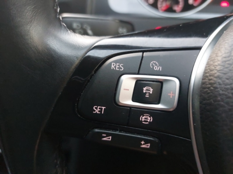 Used Volkswagen Golf 2019 for sale - 76737142: Photo 15