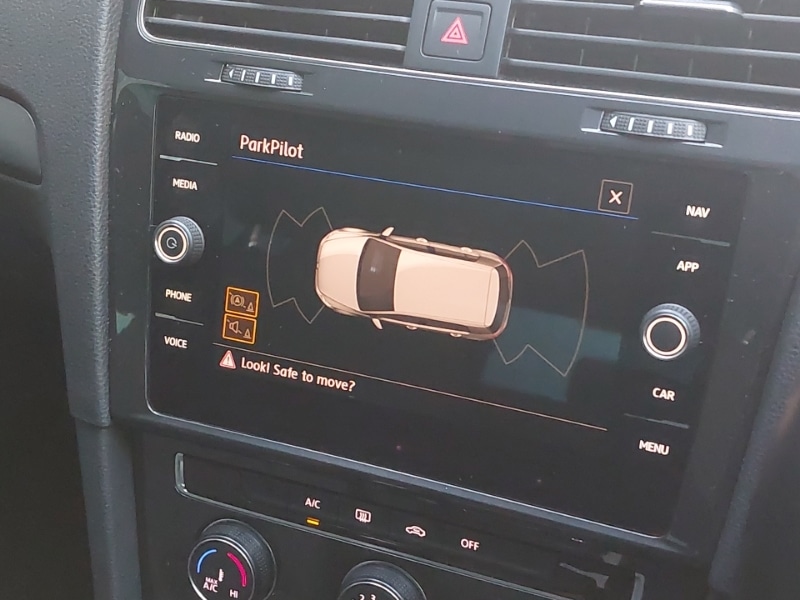 Used Volkswagen Golf 2019 for sale - 76737142: Photo 16