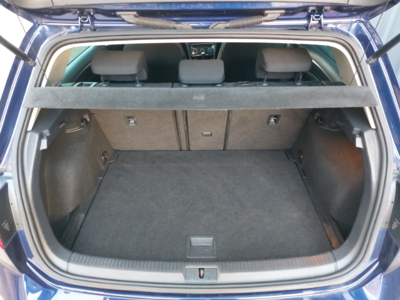 Used Volkswagen Golf 2019 for sale - 76737142: Photo 8