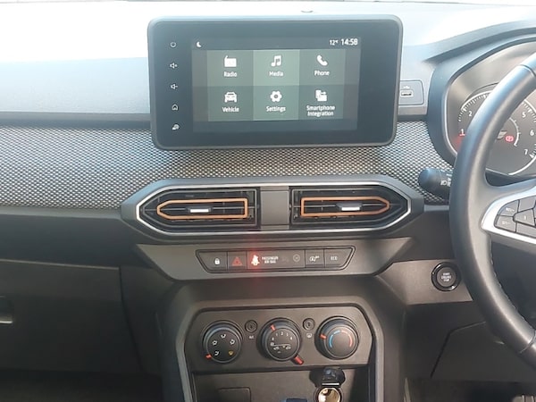 Used Dacia Sandero Stepway 2023 for sale - 76325491: Photo 11