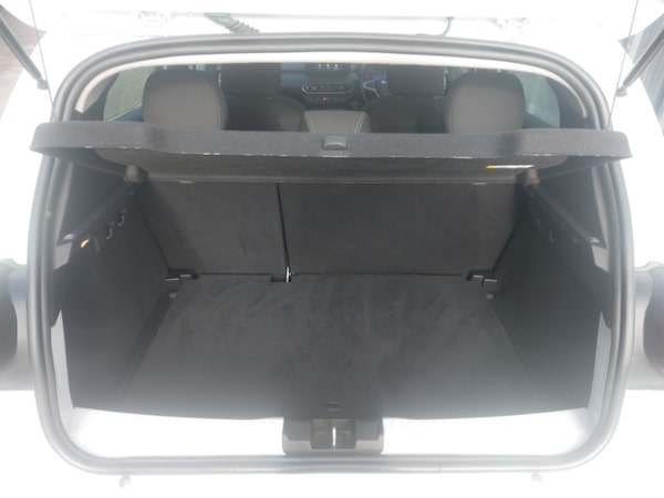 Used Dacia Sandero Stepway 2023 for sale - 76325491: Photo 8