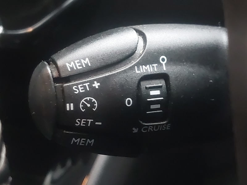 Used Peugeot 208 2020 for sale - 76451096: Photo 16