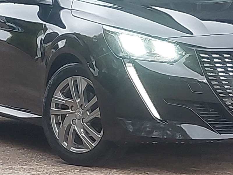 Used Peugeot 208 2020 for sale - 76451096: Photo 9