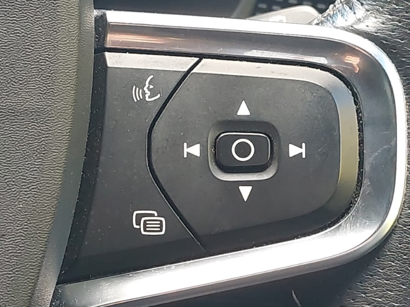 Used Volvo XC40 2021 for sale - 76282036: Photo 16