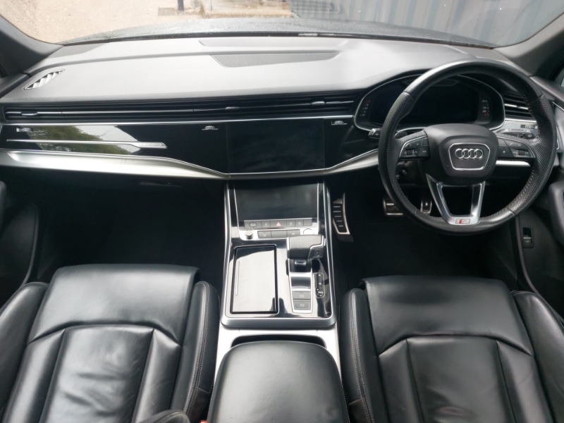 Used Audi Q7 2020 for sale - 76160552: Photo 2