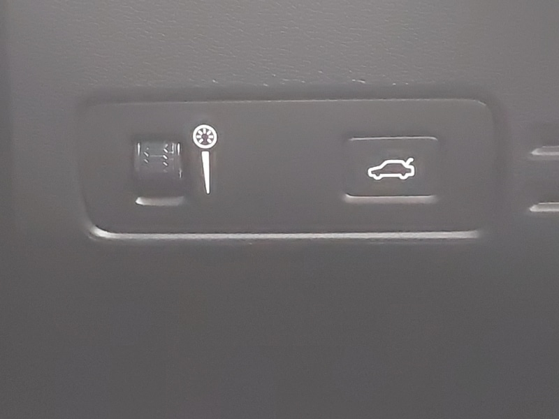 Used Volvo XC40 2020 for sale - 76393333: Photo 16