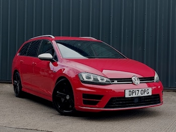 Used Volkswagen Golf 2017 for sale - 79139417: Photo