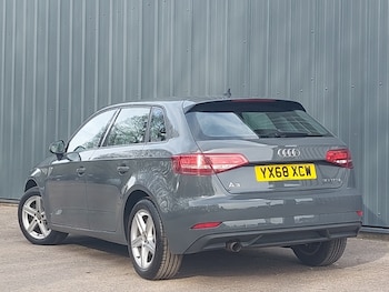 Used Audi A3 2018 for sale - 78132993: Photo