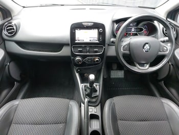 Used Renault Clio 2017 for sale - 78511715: Photo