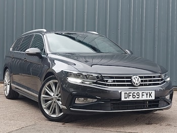 Used Volkswagen Passat 2020 for sale - 79070050: Photo