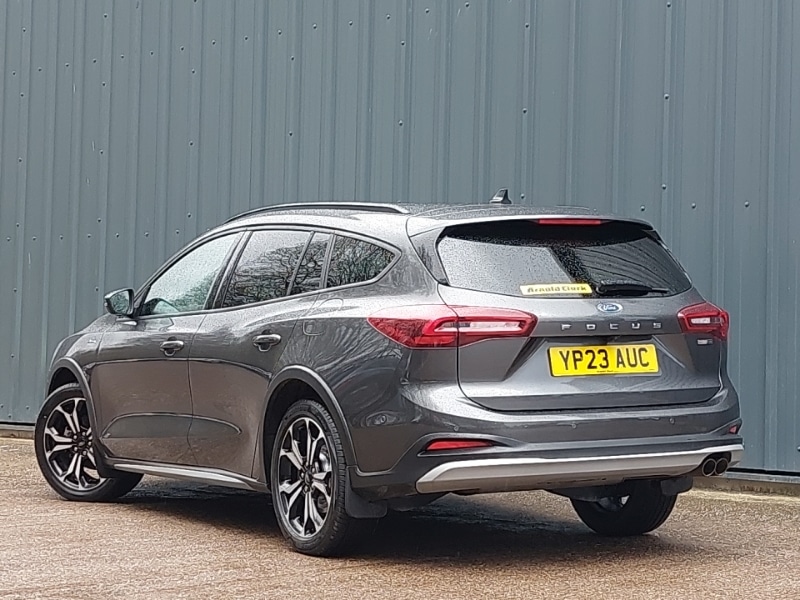 Used Ford Focus 2023 for sale - 77907556: Photo 3