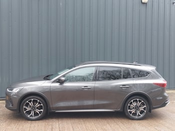 Used Ford Focus 2023 for sale - 77907556: Photo