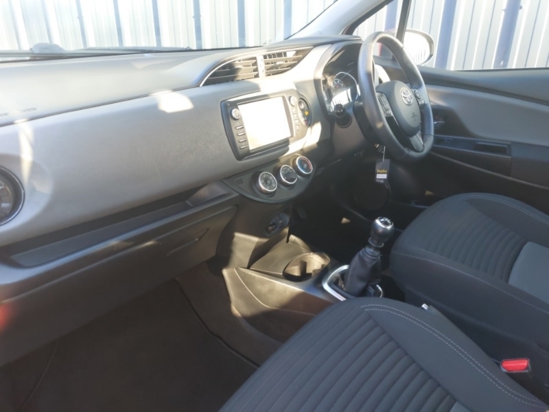 Used Toyota Yaris 2019 for sale - 77105358: Photo 5