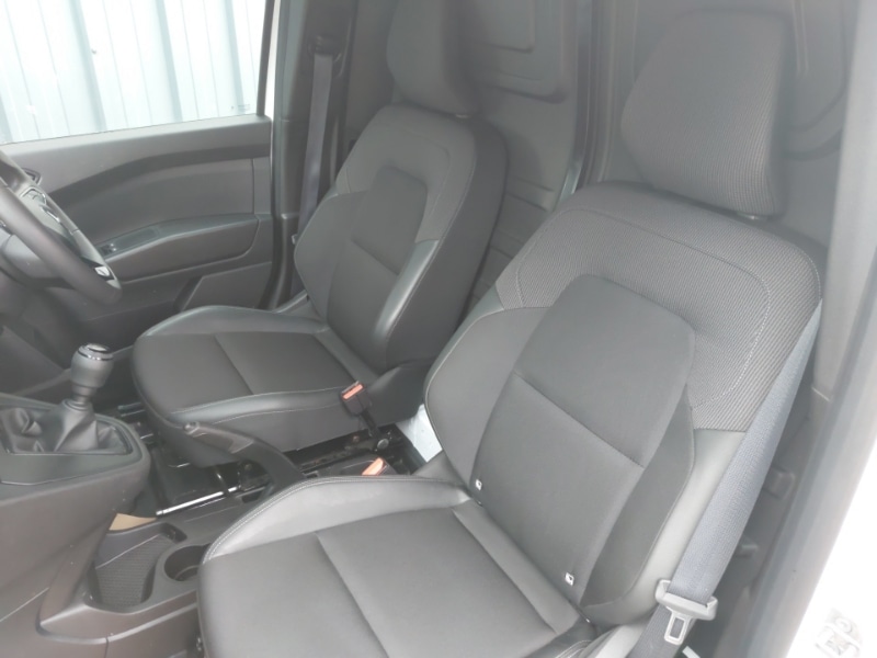 Used Renault Kangoo 2024 for sale - 77815713: Photo 5