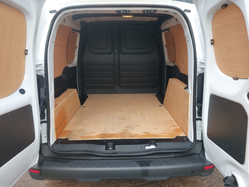 Used Renault Kangoo 2024 for sale - 77815713: Photo 8