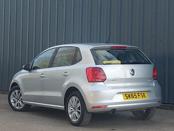 Used Volkswagen Polo 2015 for sale - 78013595: Photo