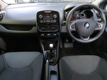 Used Renault Clio 2019 for sale - 78803932: Photo