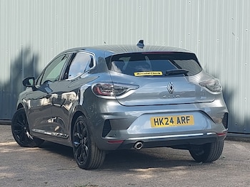Used Renault Clio 2024 for sale - 75476329: Photo