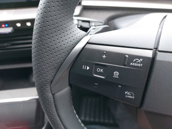 Used Vauxhall Grandland 2025 for sale - 75281970: Photo 16