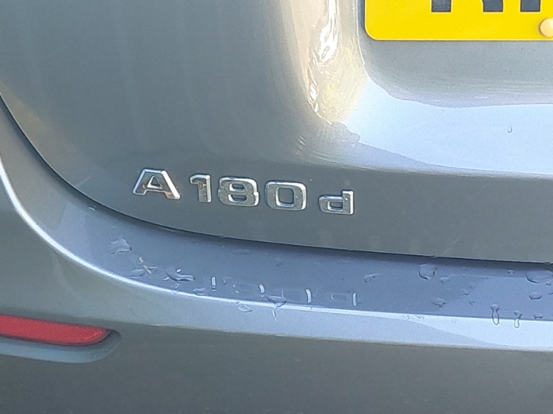 Used Mercedes-Benz A-Class 2019 for sale - 76639375: Photo 14