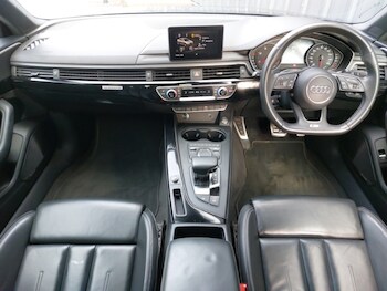 Used Audi A4 2018 for sale - 77265699: Photo