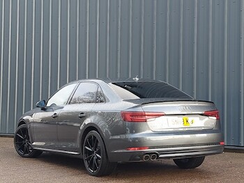 Used Audi A4 2018 for sale - 77265699: Photo