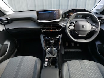 Used Peugeot 208 2024 for sale - 78132982: Photo