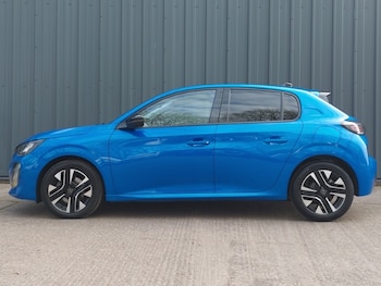 Used Peugeot 208 2024 for sale - 78132982: Photo