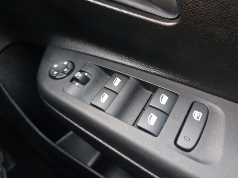 Used Vauxhall Corsa 2024 for sale - 77852590: Photo 19