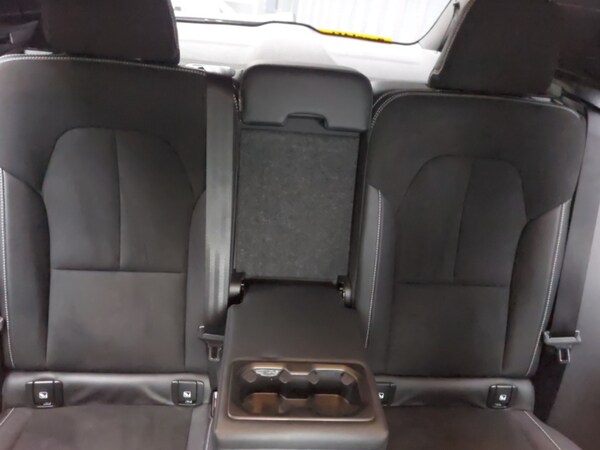 Used Volvo XC40 2020 for sale - 76264812: Photo 17