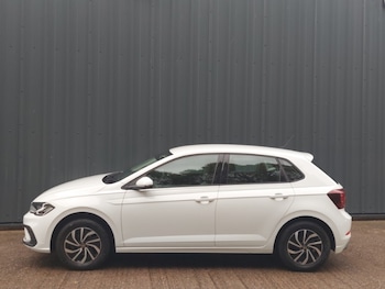 Used Volkswagen Polo 2022 for sale - 76369741: Photo