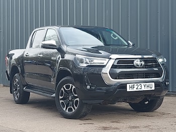 Used Toyota Hilux 2023 for sale - 75204804: Photo