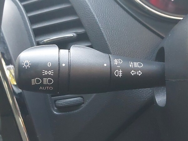 Used Renault Captur 2017 for sale - 76238162: Photo 19
