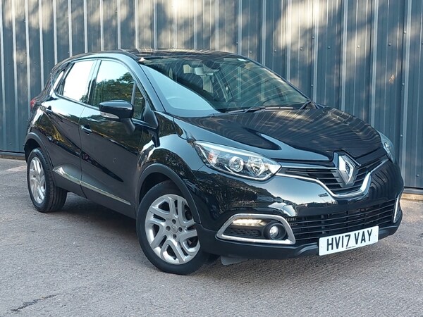 Used Renault Captur 2017 for sale - 76238162: Photo 1