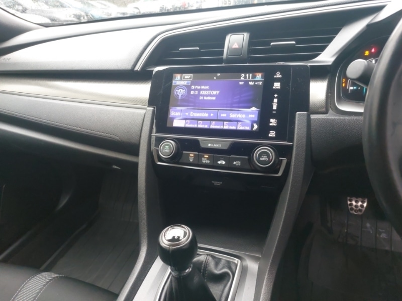 Used Honda Civic 2019 for sale - 77433142: Photo 11