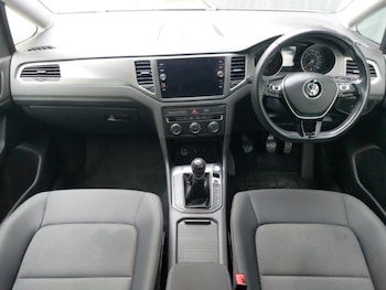 Used Volkswagen Golf SV 2018 for sale - 76596690: Photo