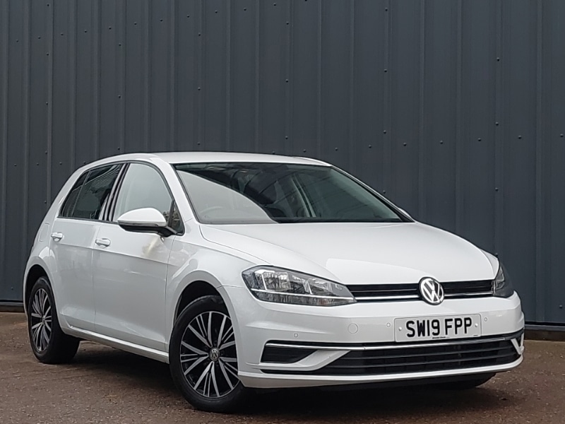 Used Volkswagen Golf 2019 for sale - 76815721: Photo 1