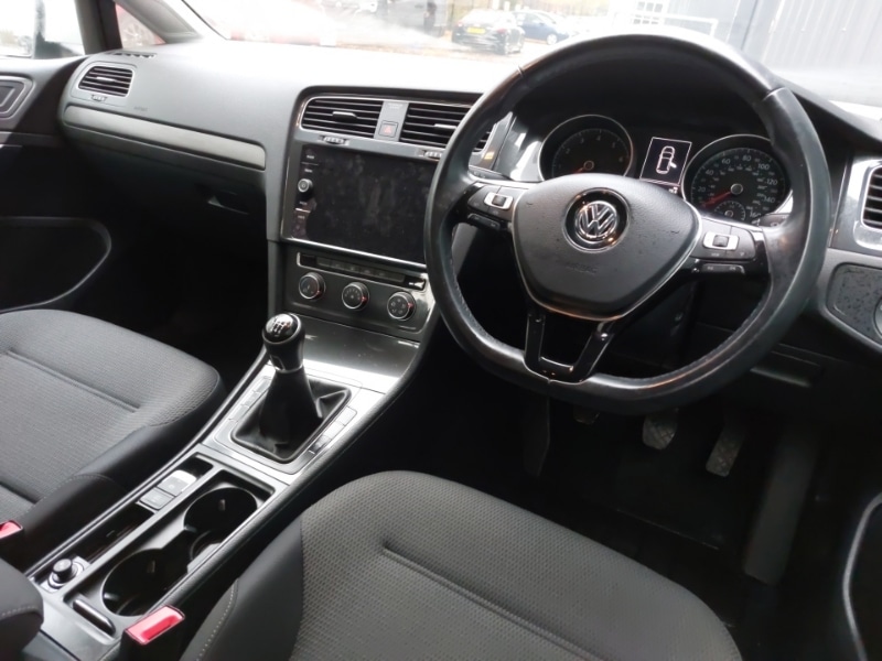 Used Volkswagen Golf 2019 for sale - 76815721: Photo 10