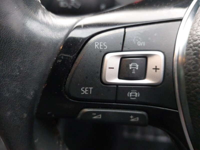 Used Volkswagen Golf 2019 for sale - 76815721: Photo 15