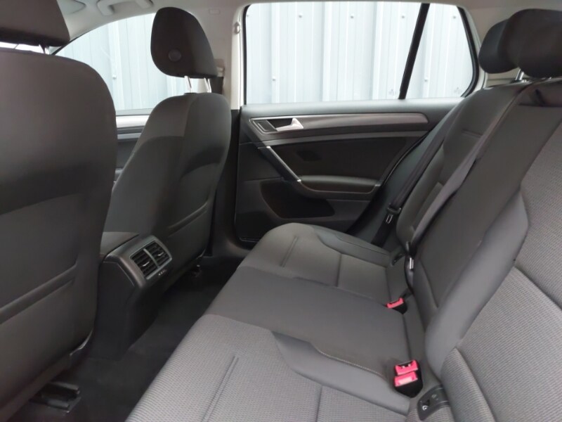 Used Volkswagen Golf 2019 for sale - 76815721: Photo 6