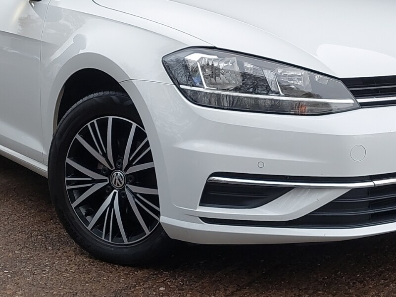 Used Volkswagen Golf 2019 for sale - 76815721: Photo 9