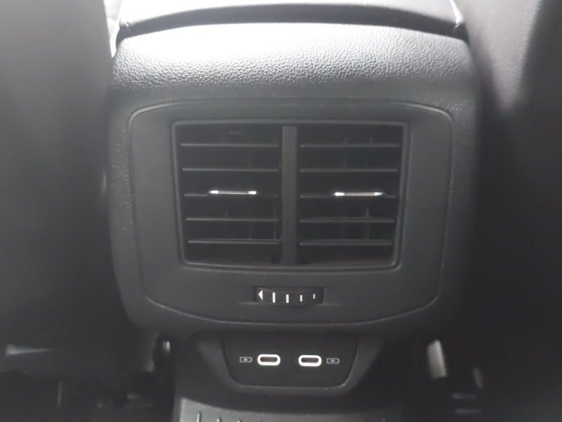 Used Volkswagen T-Roc 2021 for sale - 77150410: Photo 11