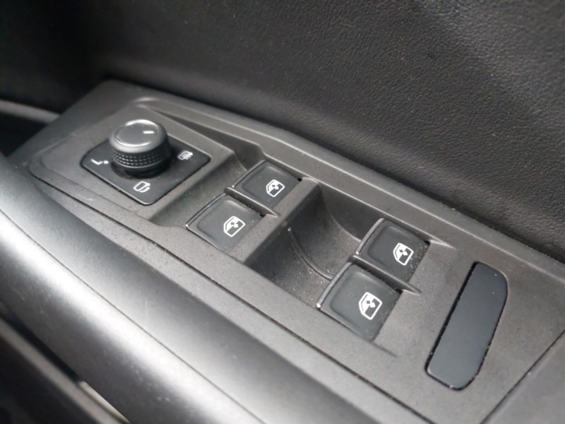 Used Volkswagen T-Roc 2021 for sale - 77150410: Photo 18