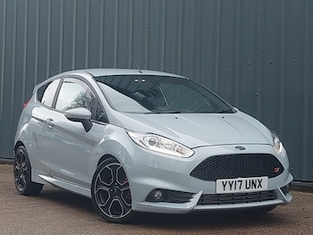 Used Ford Fiesta 2017 for sale - 77656794: Photo