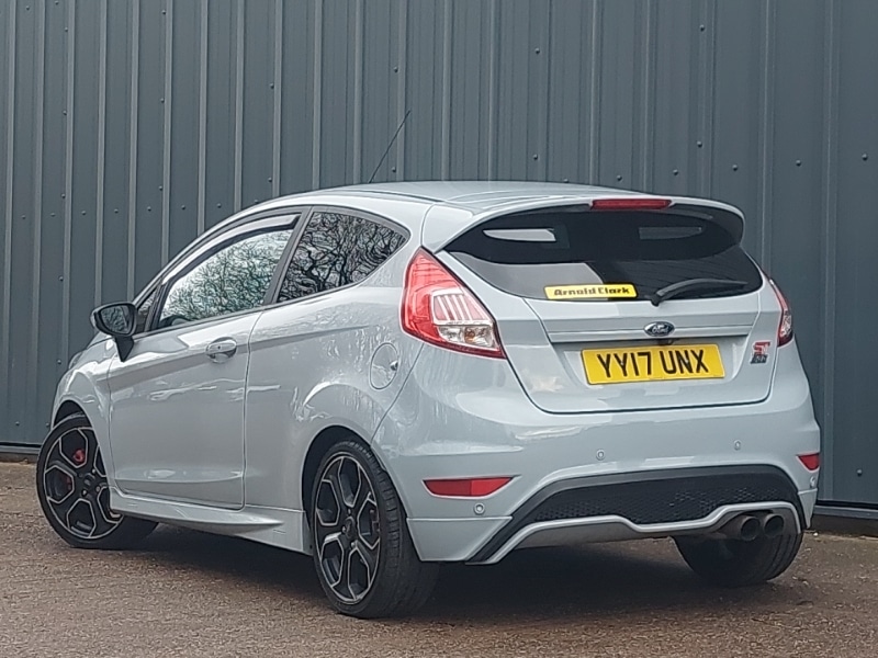 Used Ford Fiesta 2017 for sale - 77656794: Photo 3