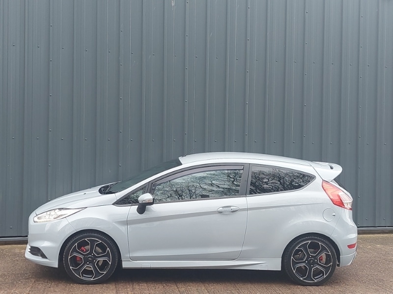 Used Ford Fiesta 2017 for sale - 77656794: Photo 4