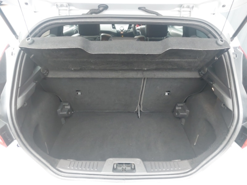 Used Ford Fiesta 2017 for sale - 77656794: Photo 8